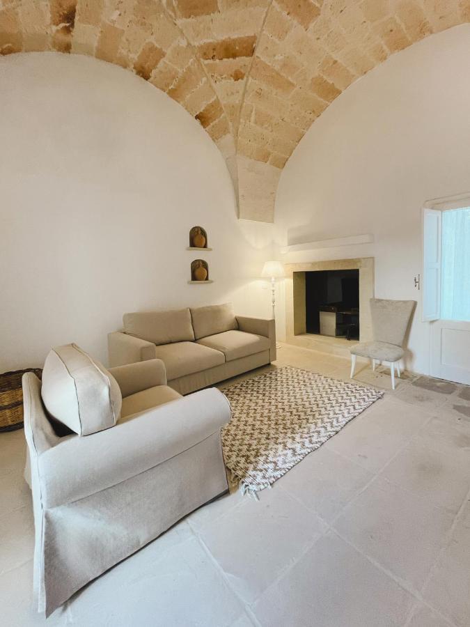 Masseria Paralupi Bed & Breakfast Lecce Eksteriør bilde