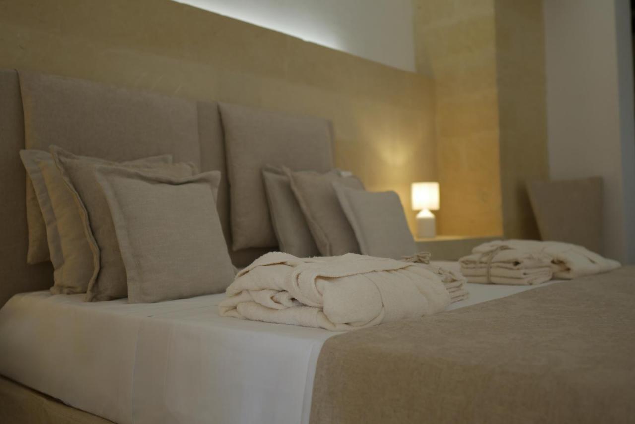 Masseria Paralupi Bed & Breakfast Lecce Eksteriør bilde